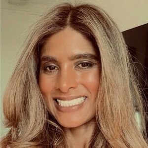 Meet your Posher, Anisa